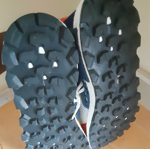 Adidas - Picture 6 of 6